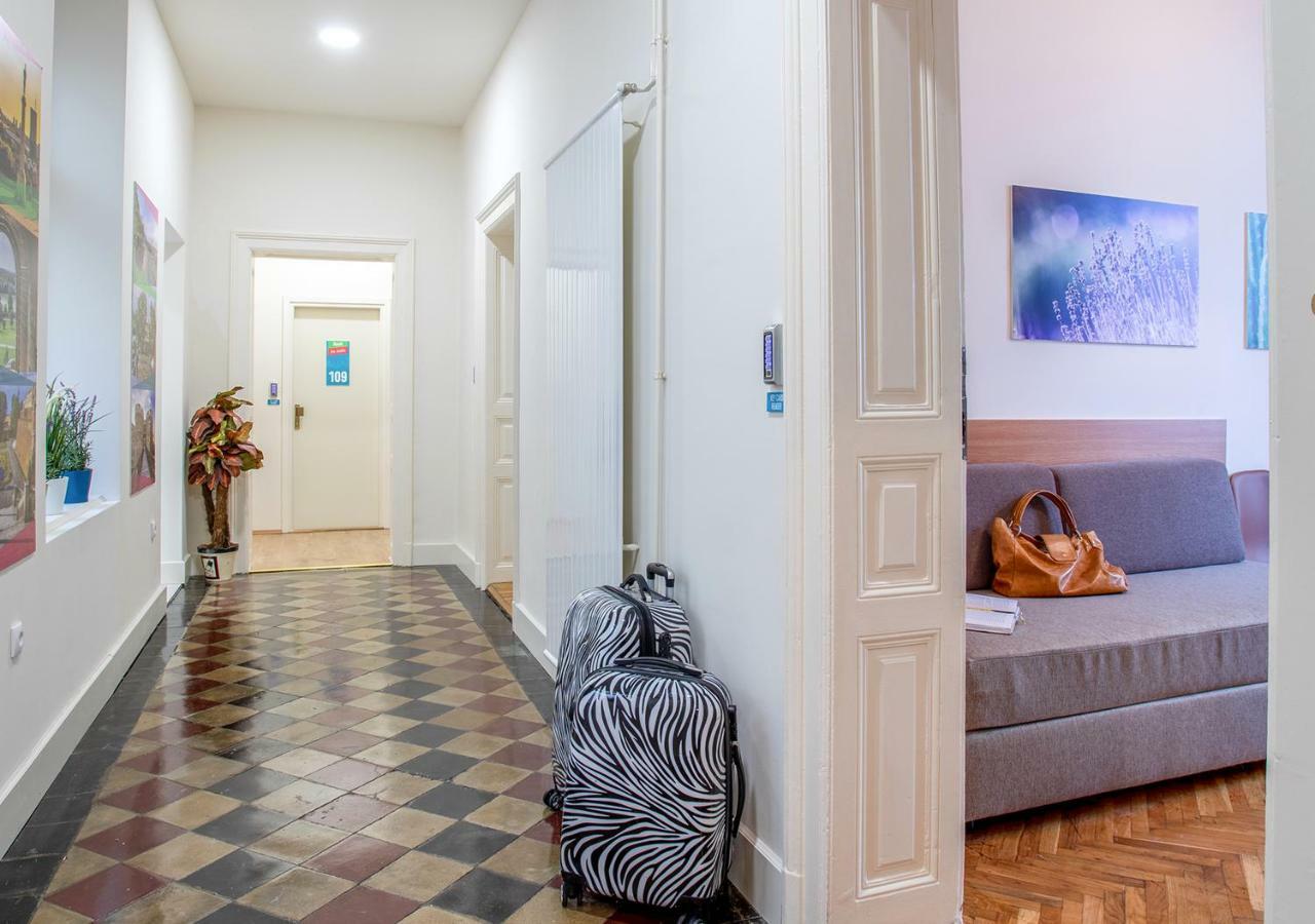 Booking En Suite Βελιγράδι Εξωτερικό φωτογραφία